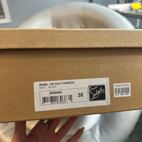 Christian Louboutin Babel 100 Calf Carezza Knee High Leather boots - Picture 16 of 16